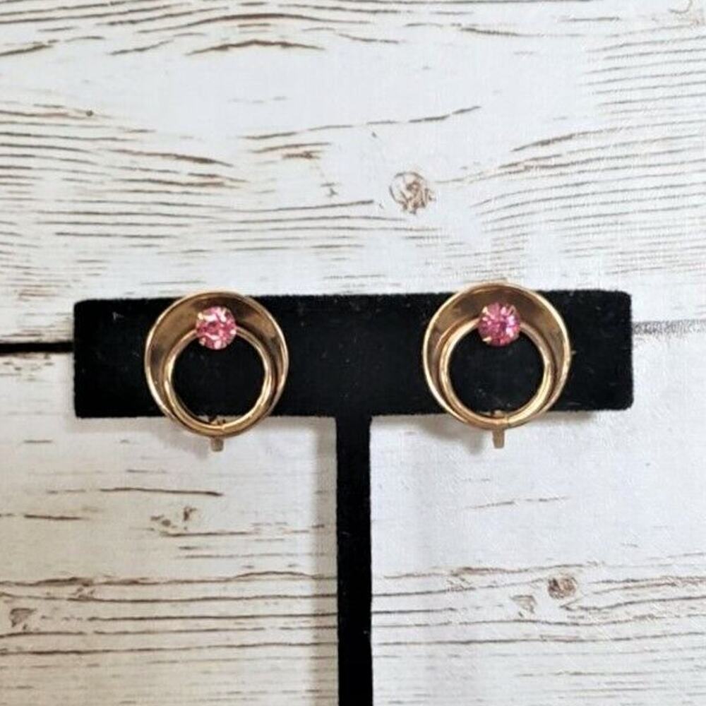 Vintage Screw On Earrings Pink Gem